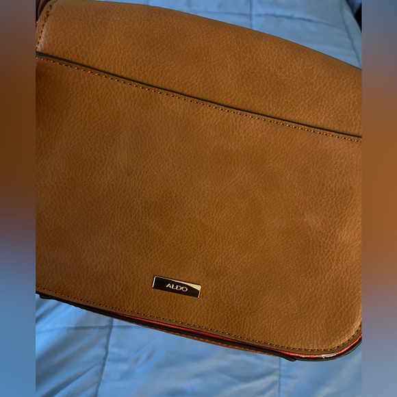 ‼️Aldo Camel Colored Crossbody Bag‼️ - Picture 6 of 9